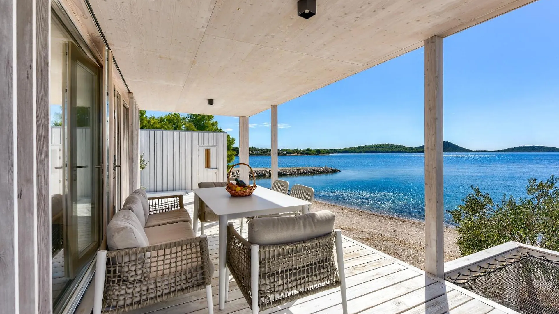 Luxury Beachfront Eco Villa 77 With Sauna Drage