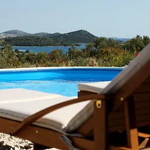 Ferienhaus Petar, Drage